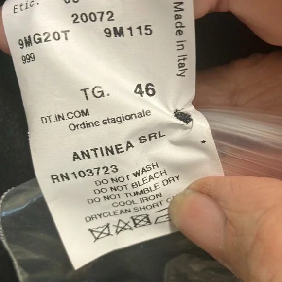 New Armani Collection black pinstripe blazer size 10 - Picture 11 of 12